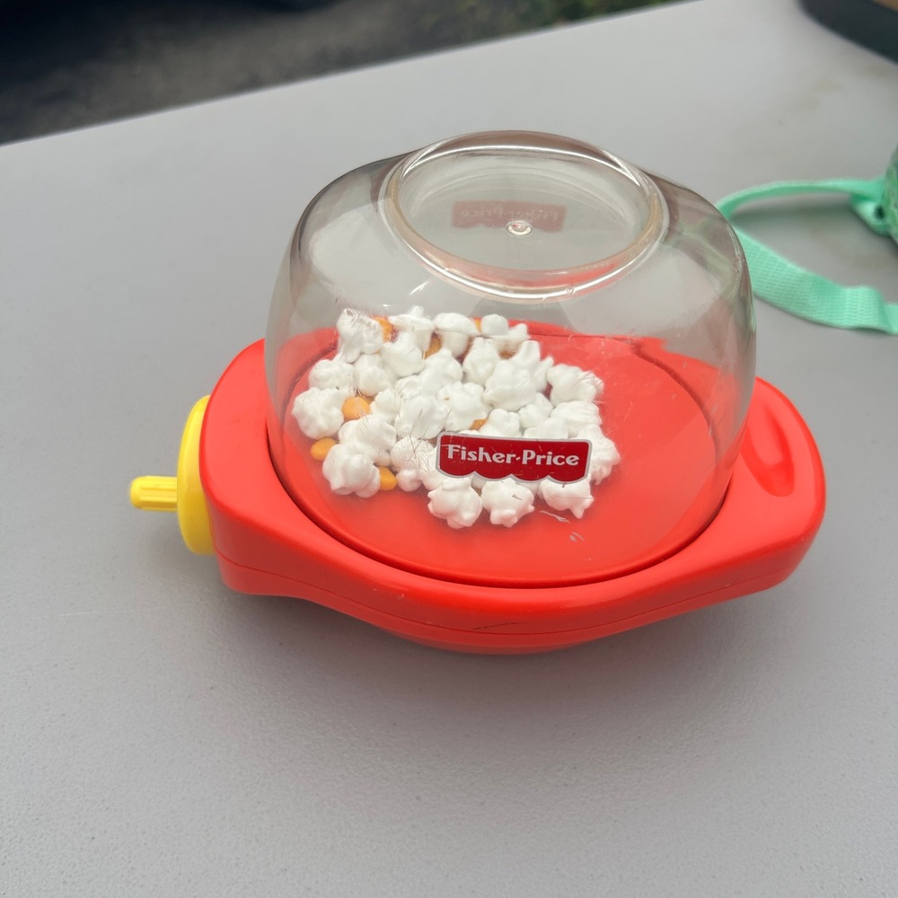 Fisher Price Corn Popper Popcorn Machine Handheld Toy Red Yellow 1997 T3336